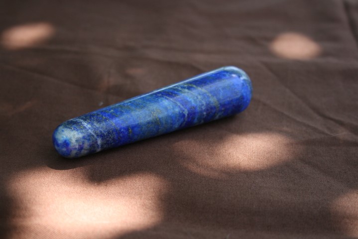 Lapis Lazuli massage wand helps stimulate wisdom 4302